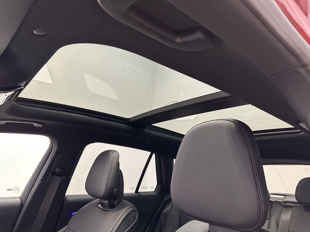 new 2026 Mercedes-Benz GLC 300 car, priced at $60,385