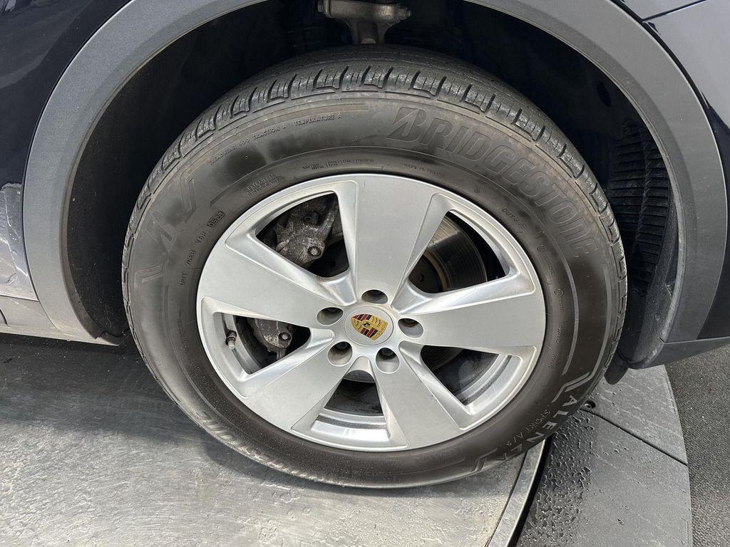 used 2022 Porsche Cayenne car, priced at $51,900