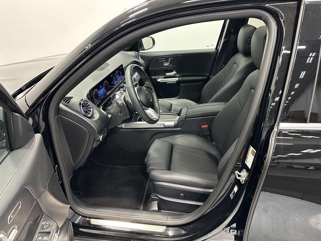 used 2026 Mercedes-Benz GLB 250 car, priced at $46,900
