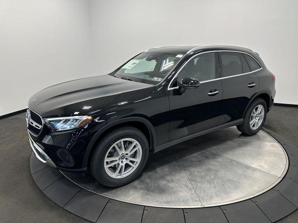 new 2026 Mercedes-Benz GLC 300 car, priced at $59,085