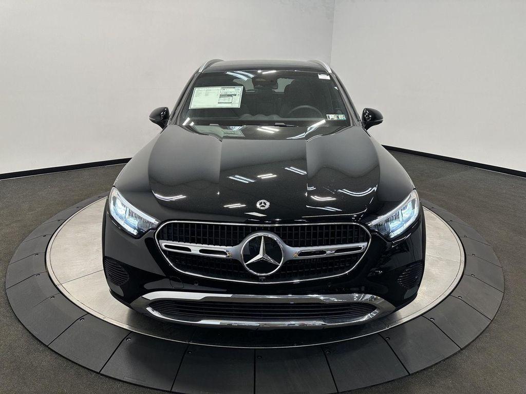 new 2026 Mercedes-Benz GLC 300 car, priced at $59,085