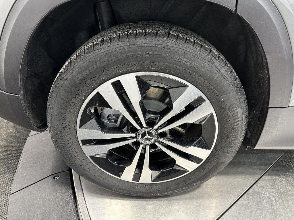 used 2026 Mercedes-Benz GLB 250 car, priced at $46,900