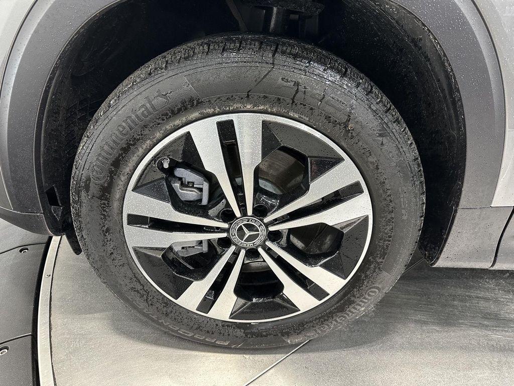 used 2026 Mercedes-Benz GLB 250 car, priced at $46,900