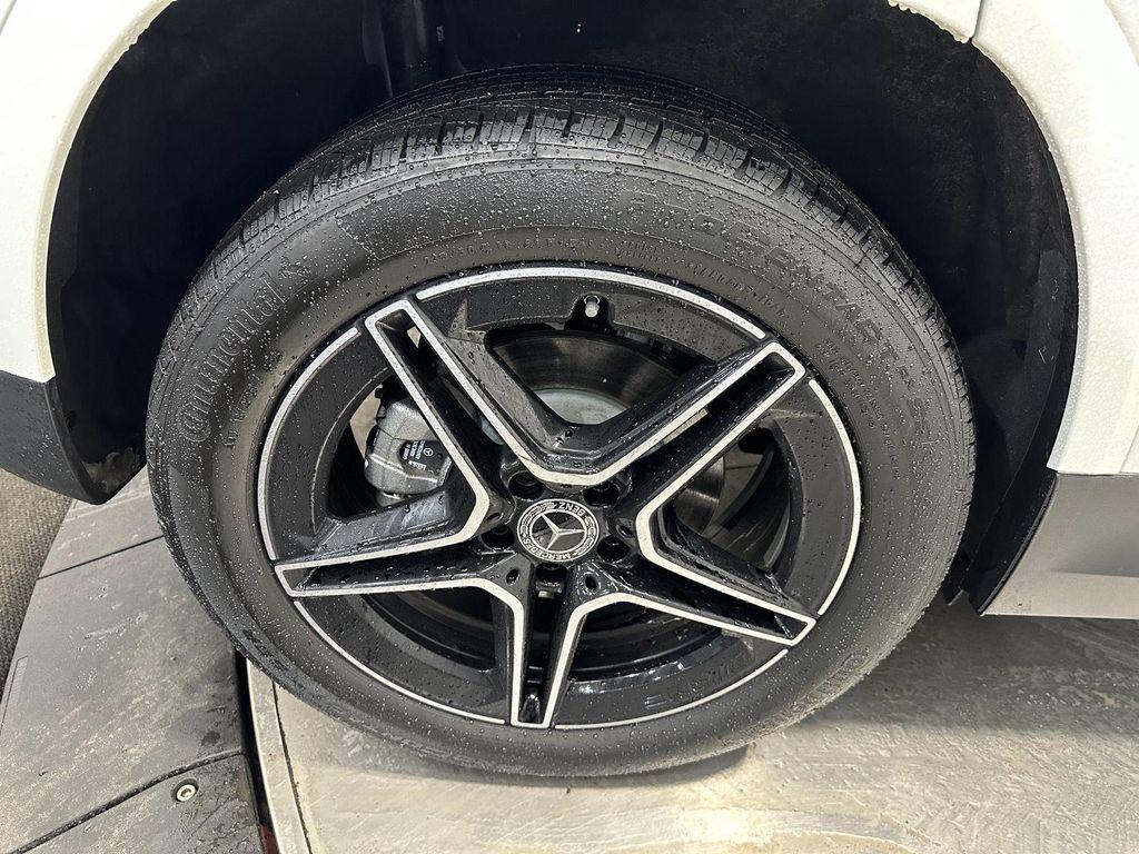 used 2026 Mercedes-Benz GLA 250 car, priced at $44,900