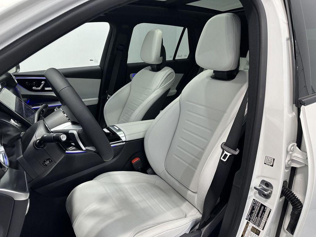 new 2026 Mercedes-Benz GLC 300 car, priced at $63,015