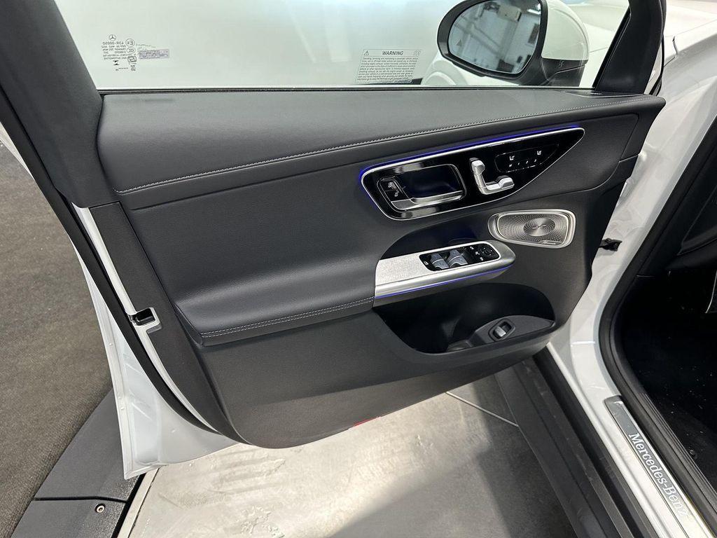 new 2026 Mercedes-Benz GLC 300 car, priced at $61,915