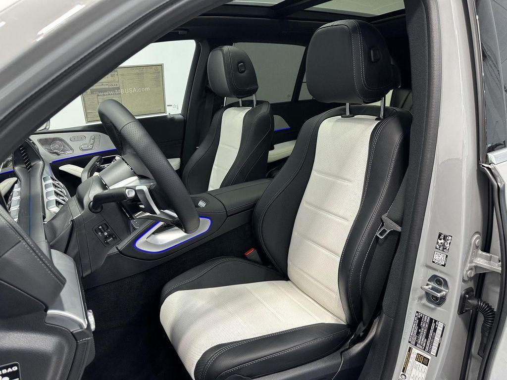 new 2026 Mercedes-Benz GLE 580 car, priced at $104,480