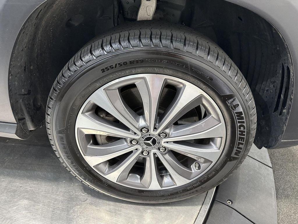 used 2023 Mercedes-Benz GLE 450 car, priced at $47,520