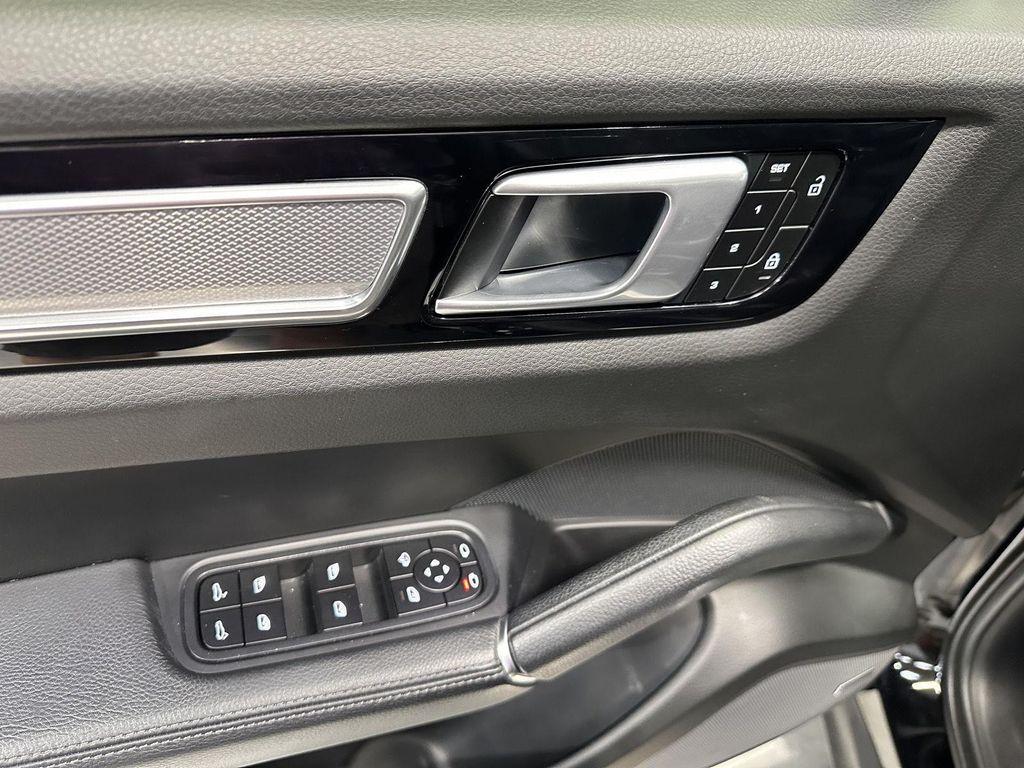 used 2022 Porsche Cayenne car, priced at $55,400