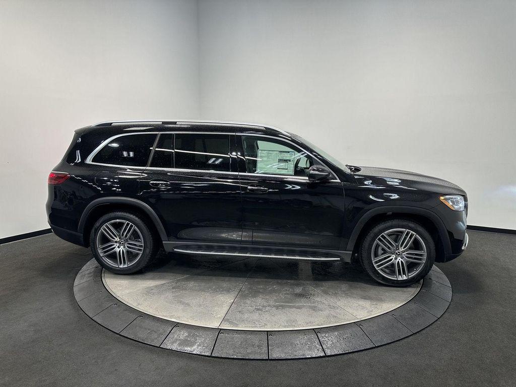new 2026 Mercedes-Benz GLS 450 car, priced at $93,715