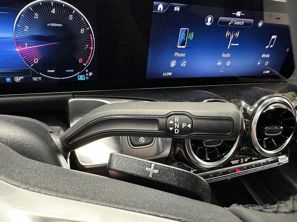 new 2026 Mercedes-Benz GLB 250 car, priced at $53,130