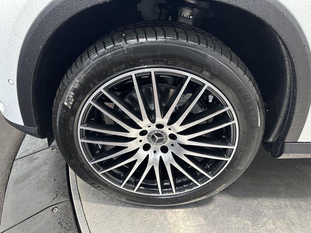 new 2026 Mercedes-Benz GLC 300 car, priced at $60,870