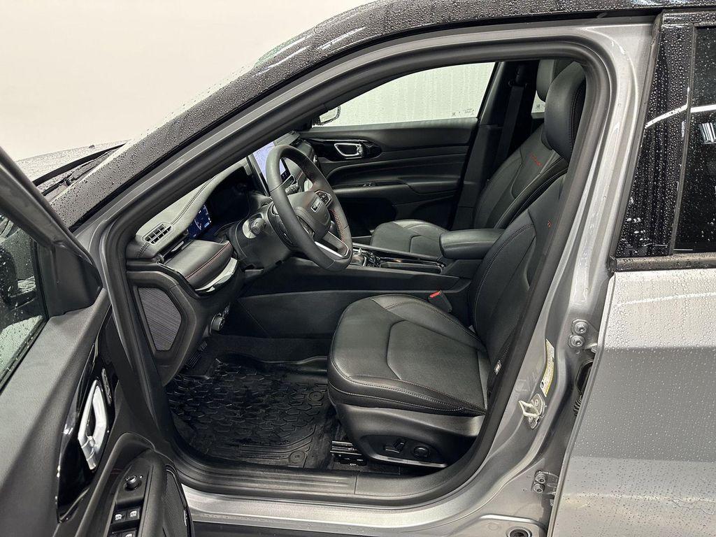 used 2023 Jeep Compass car, priced at $25,416