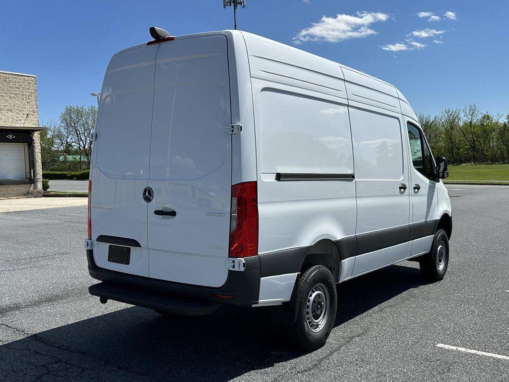 new 2026 Mercedes-Benz Sprinter 2500 car, priced at $72,561