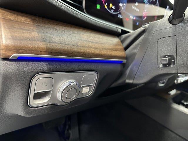 new 2025 Mercedes-Benz GLE 580 car, priced at $94,495