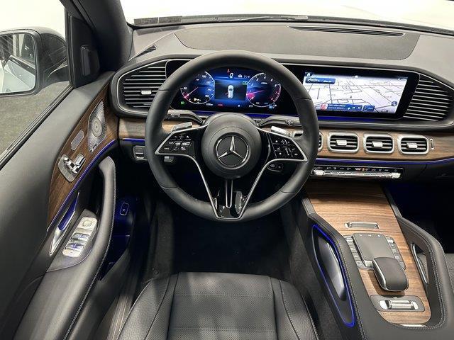 new 2025 Mercedes-Benz GLE 580 car, priced at $94,495