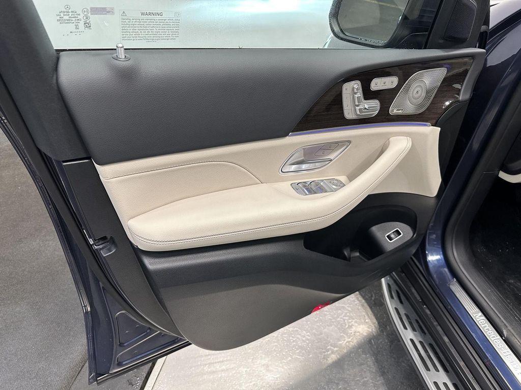 new 2026 Mercedes-Benz GLE 350 car, priced at $80,500