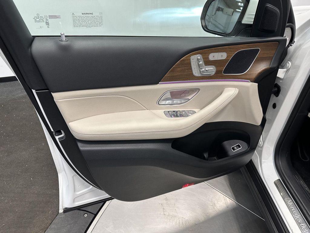 used 2025 Mercedes-Benz GLE 350 car, priced at $60,900