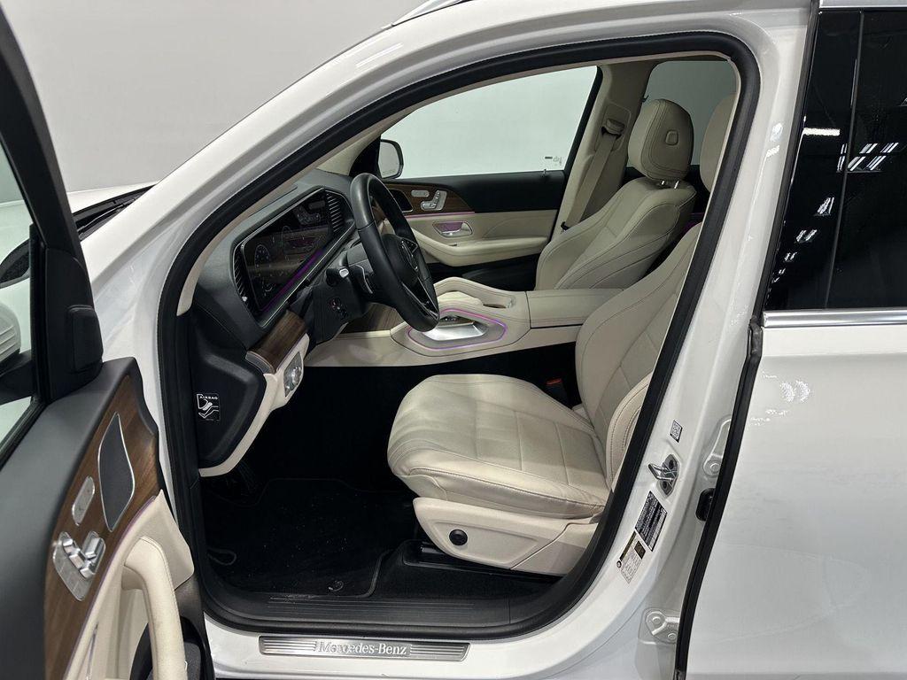 used 2025 Mercedes-Benz GLE 350 car, priced at $60,900