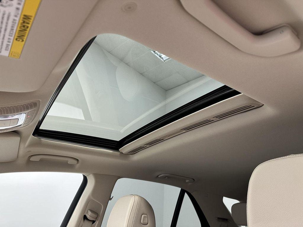 used 2025 Mercedes-Benz GLE 350 car, priced at $60,900