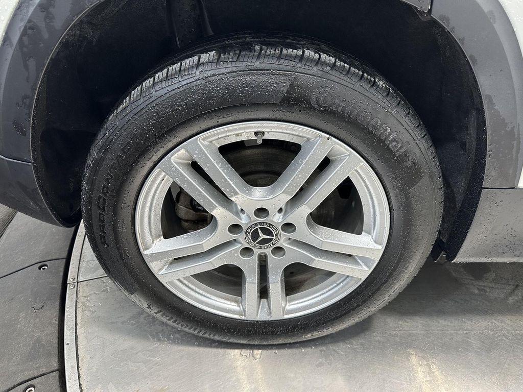 used 2021 Mercedes-Benz GLB 250 car, priced at $26,400