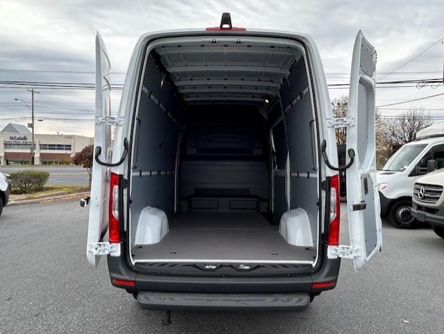 new 2026 Mercedes-Benz Sprinter 2500 car, priced at $62,591
