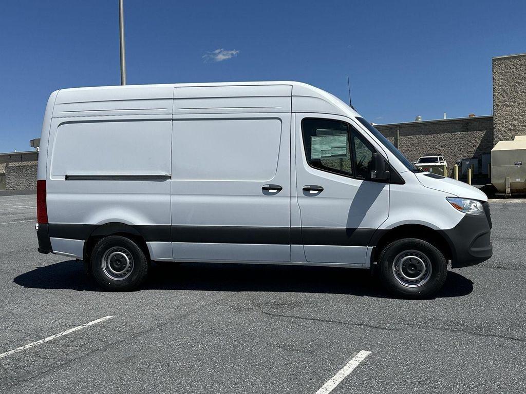 new 2026 Mercedes-Benz Sprinter 2500 car, priced at $63,123