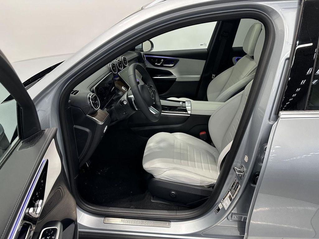 new 2026 Mercedes-Benz GLC 300 car, priced at $60,250