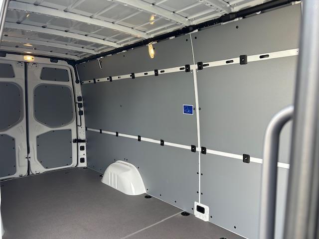 new 2026 Mercedes-Benz Sprinter 2500 car, priced at $65,689