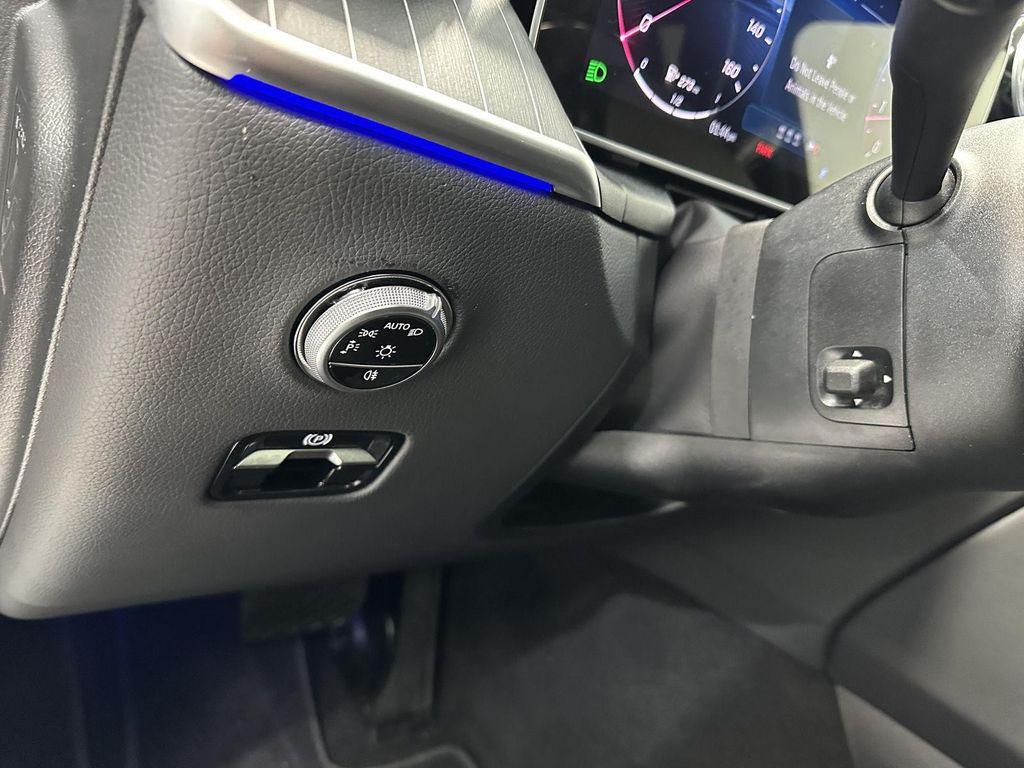 used 2026 Mercedes-Benz GLC 300 car, priced at $53,800