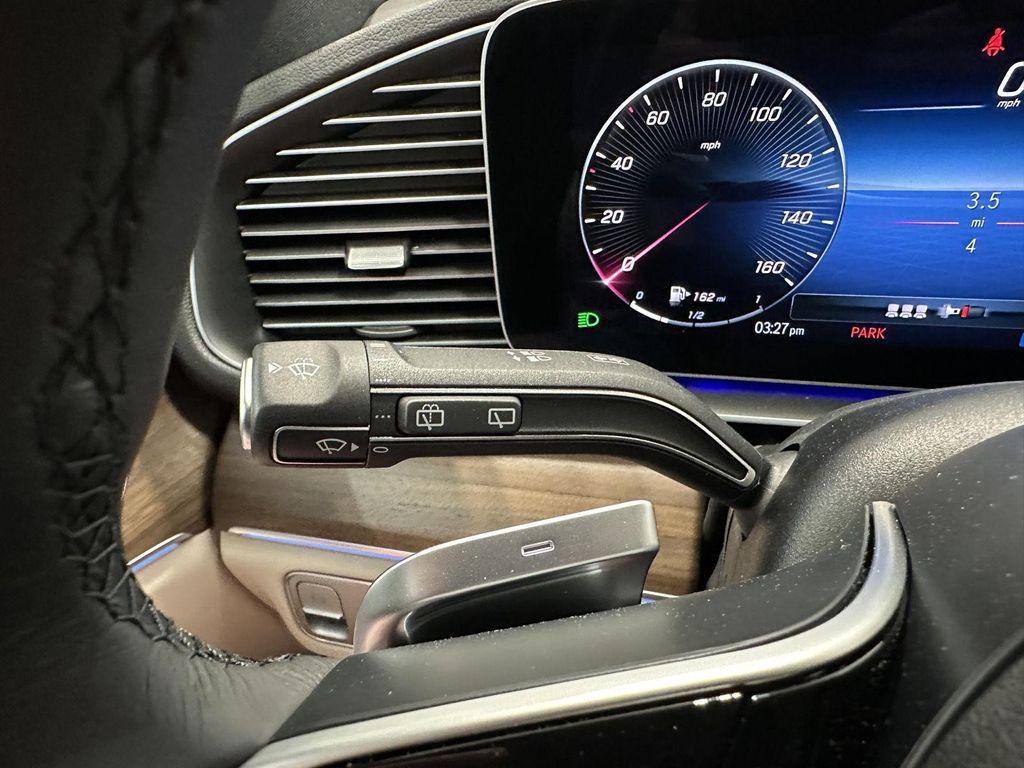 new 2026 Mercedes-Benz GLE 350 car, priced at $69,105