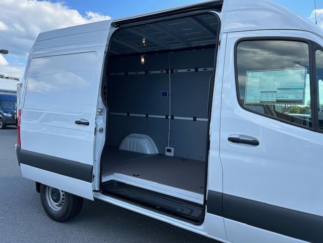 new 2025 Mercedes-Benz Sprinter 2500 car, priced at $64,079