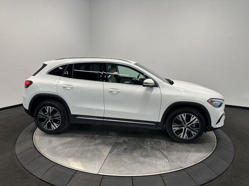 used 2026 Mercedes-Benz GLA 250 car, priced at $39,900