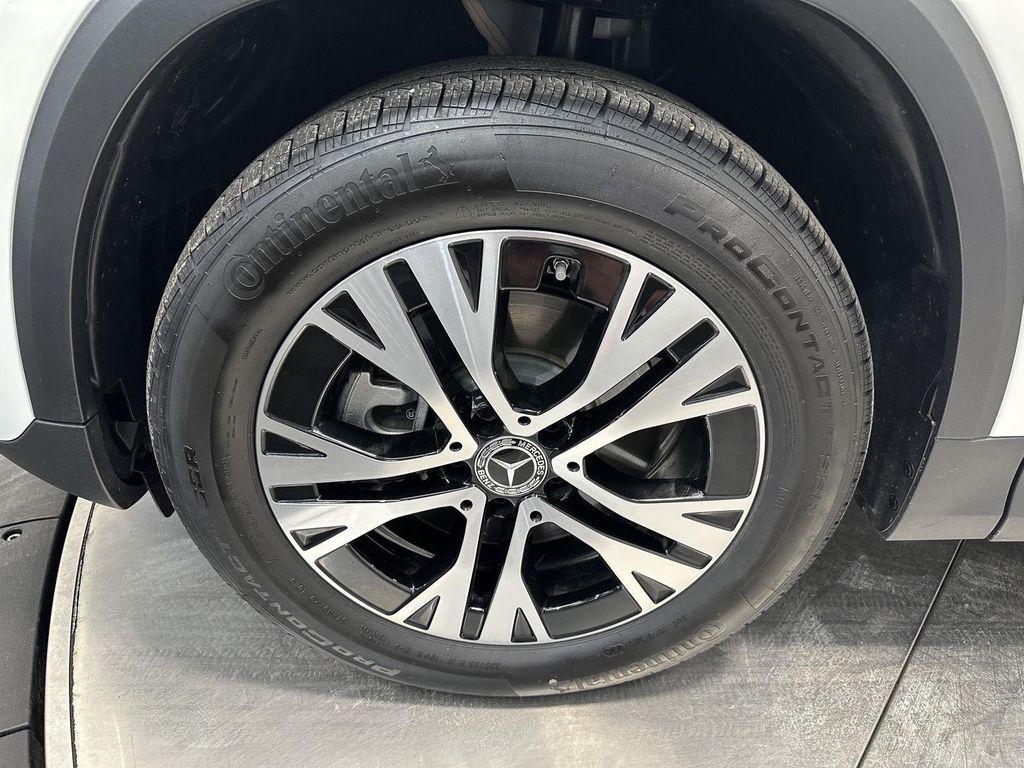 used 2026 Mercedes-Benz GLA 250 car, priced at $39,900