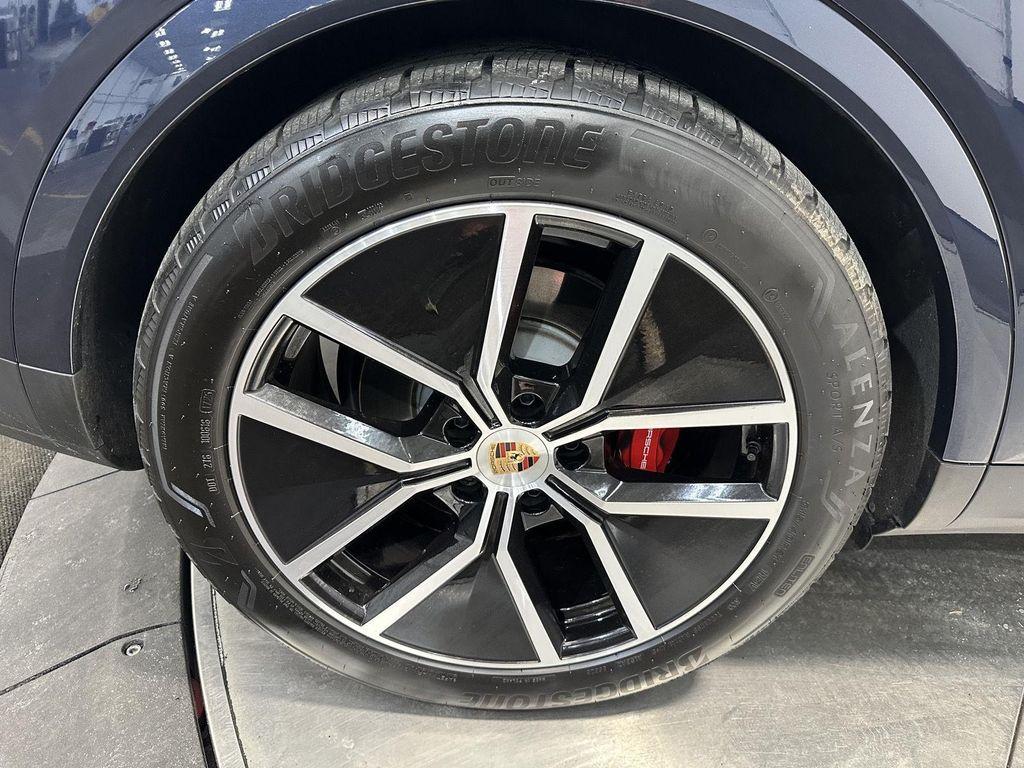 used 2025 Porsche Cayenne car, priced at $124,995