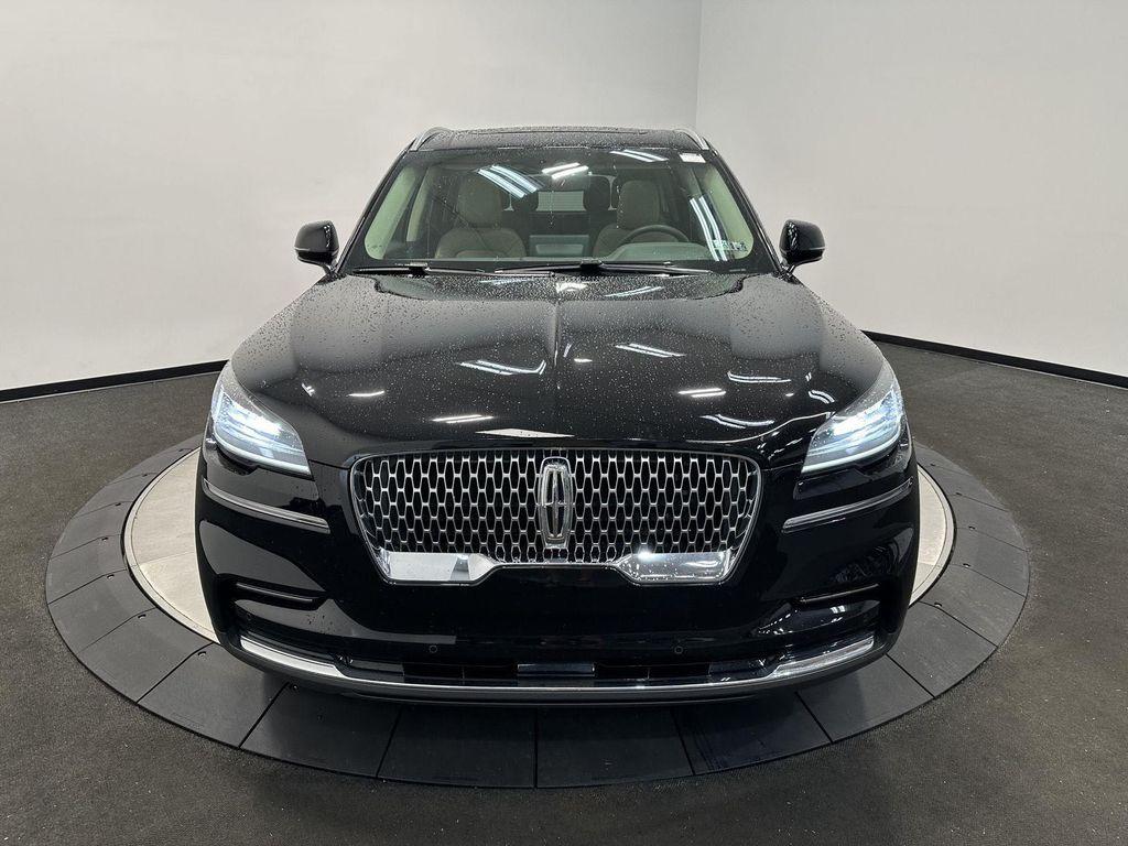 used 2024 Lincoln Aviator car, priced at $46,900