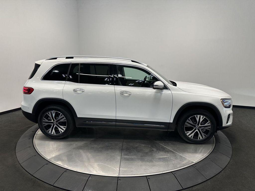 used 2025 Mercedes-Benz GLB 250 car, priced at $43,000