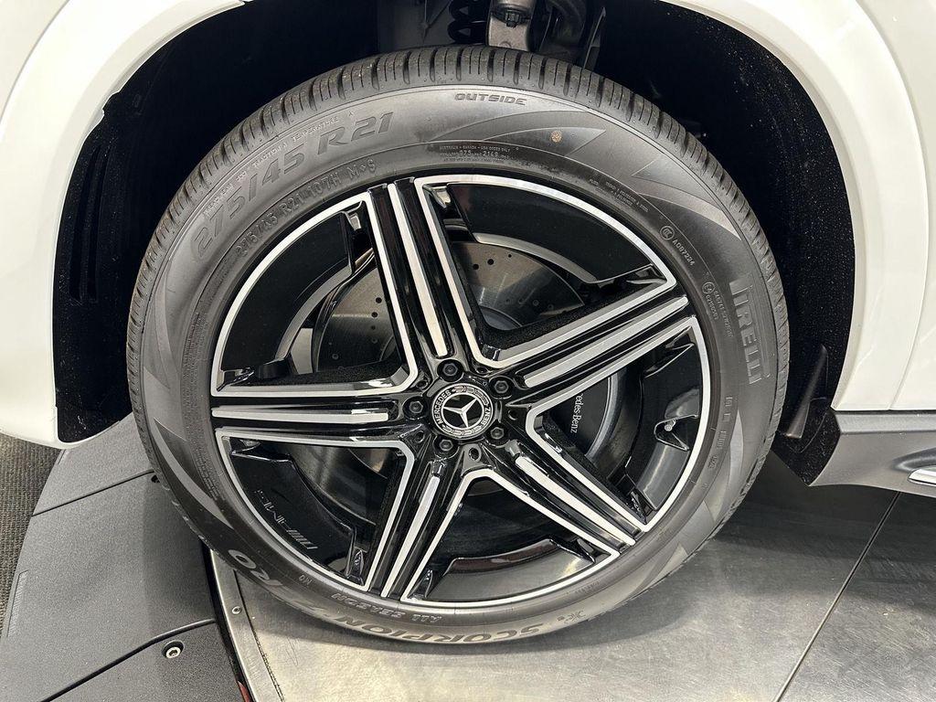 new 2026 Mercedes-Benz GLE 450 car, priced at $80,725