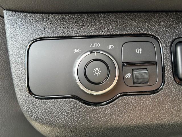 new 2025 Mercedes-Benz Sprinter 2500 car, priced at $60,183