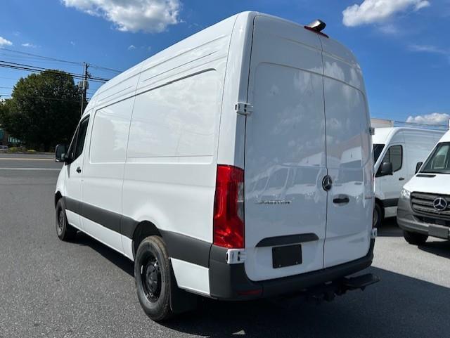 new 2025 Mercedes-Benz Sprinter 2500 car, priced at $60,183