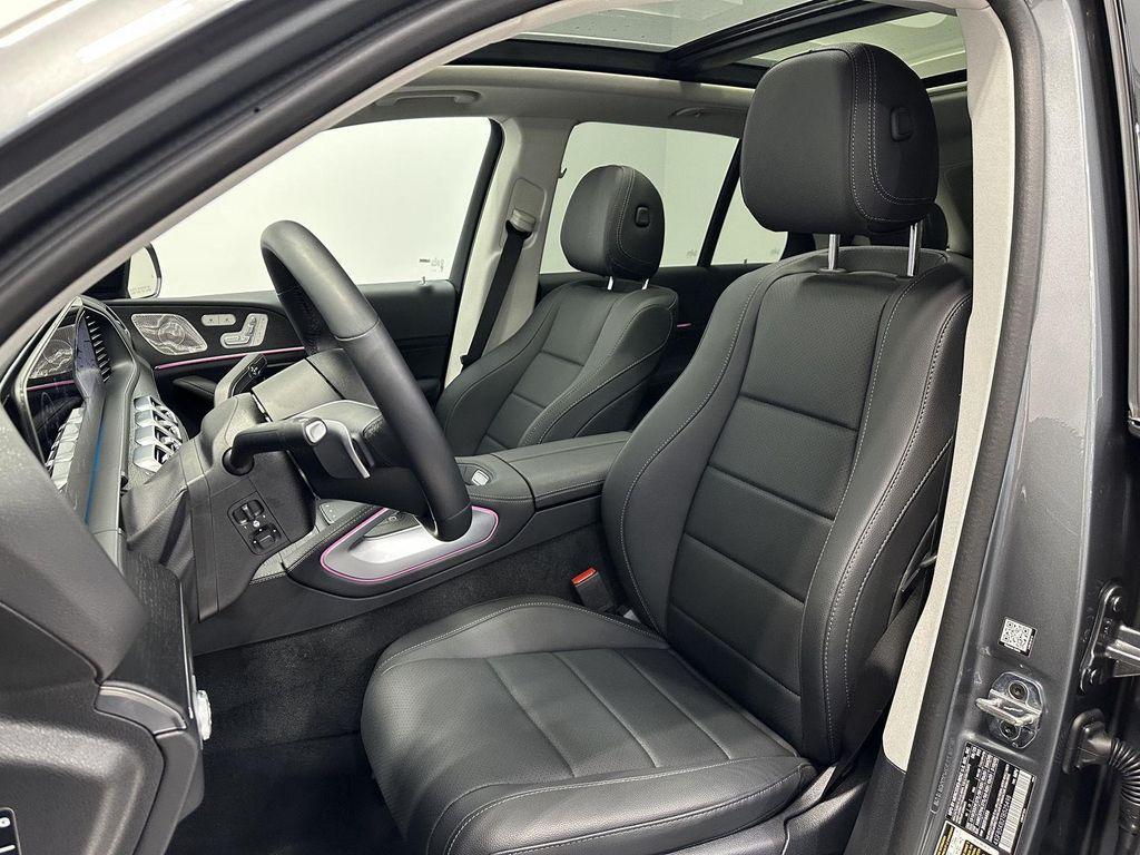 used 2026 Mercedes-Benz GLE 450 car, priced at $70,900