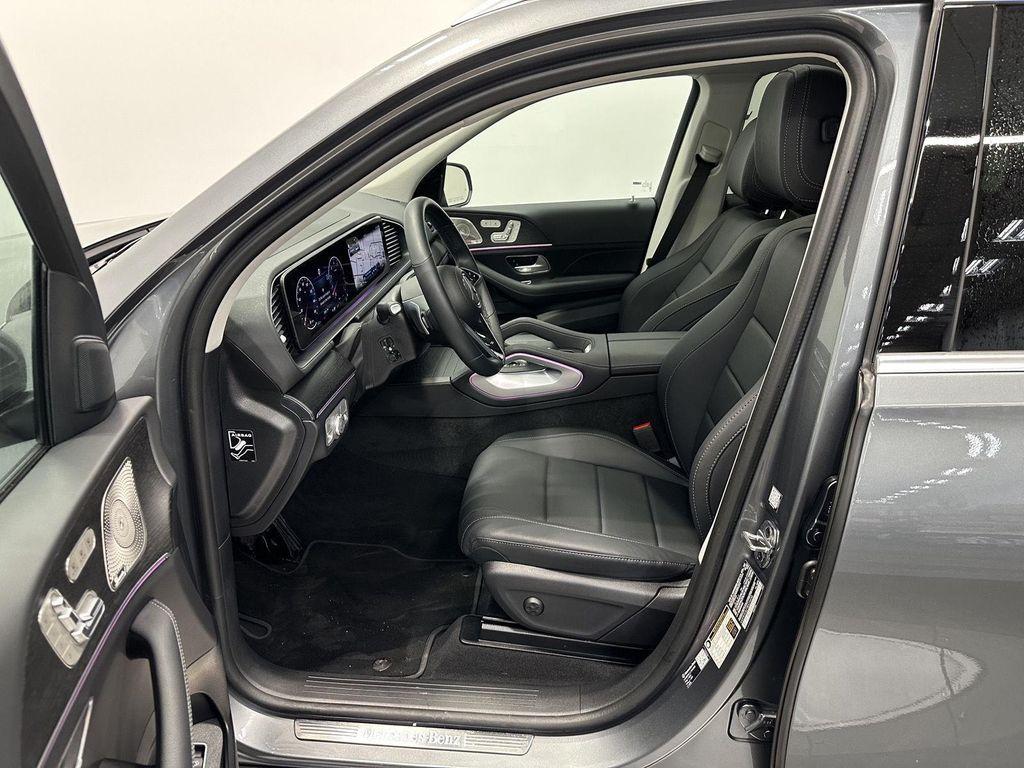 used 2026 Mercedes-Benz GLE 450 car, priced at $70,900