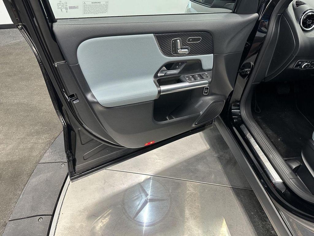 used 2026 Mercedes-Benz GLA 250 car, priced at $44,900