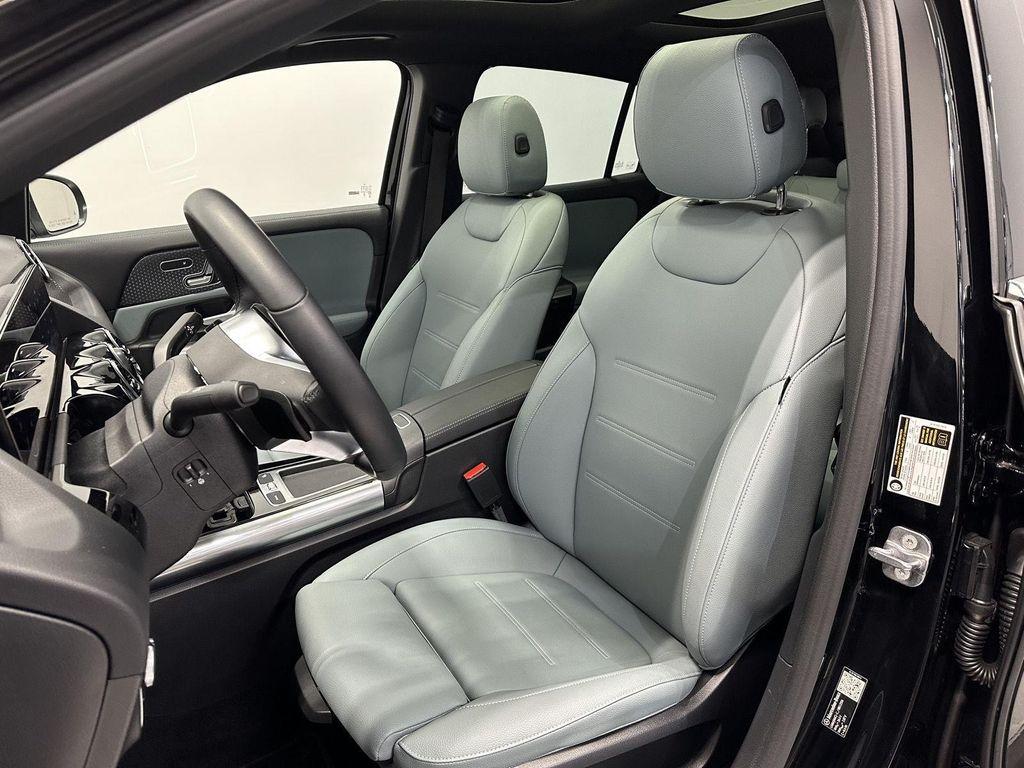 used 2026 Mercedes-Benz GLA 250 car, priced at $44,900