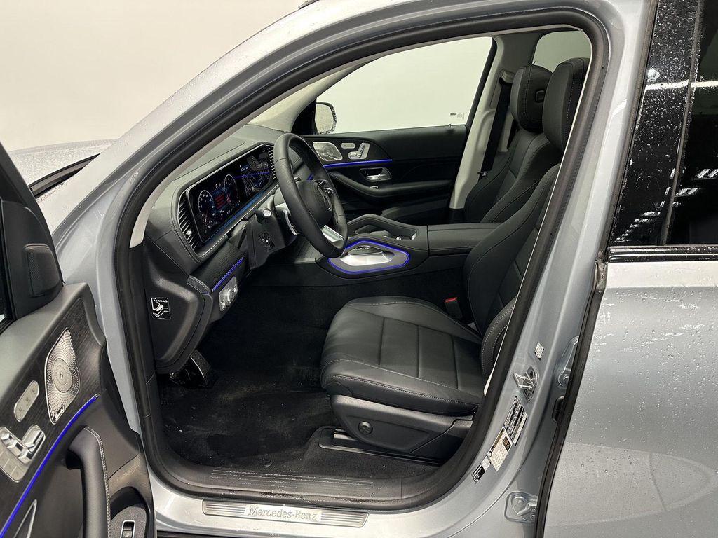 new 2026 Mercedes-Benz GLS 450 car, priced at $97,095