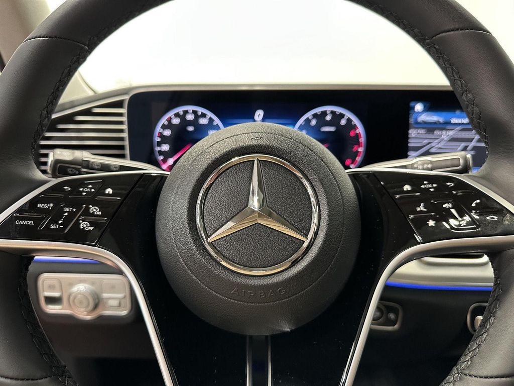 new 2026 Mercedes-Benz GLE 450 car, priced at $82,685