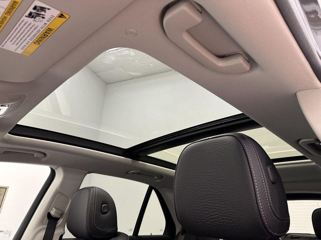 new 2026 Mercedes-Benz GLE 450 car, priced at $82,685