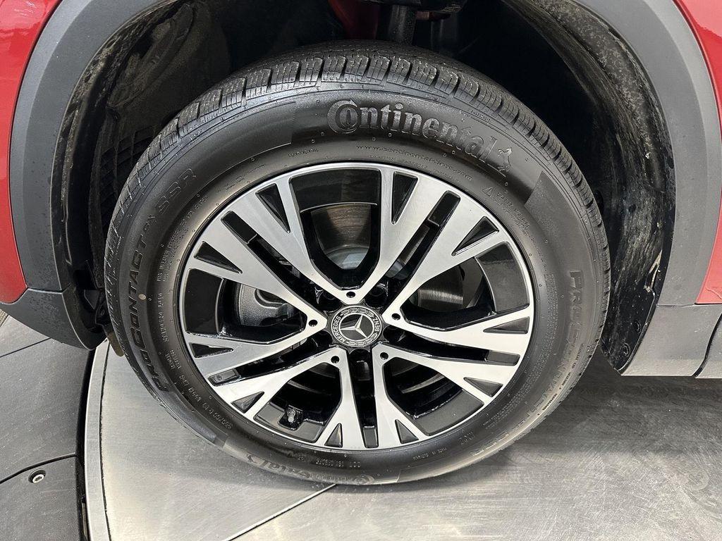 used 2026 Mercedes-Benz GLA 250 car, priced at $42,900