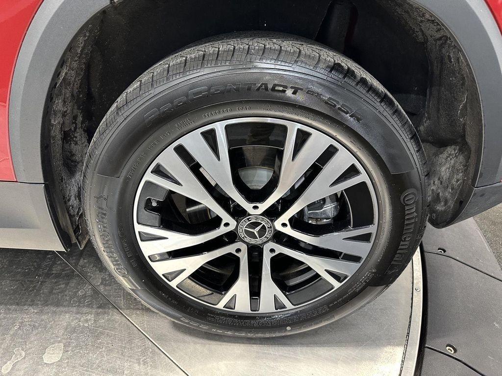 used 2026 Mercedes-Benz GLA 250 car, priced at $42,900