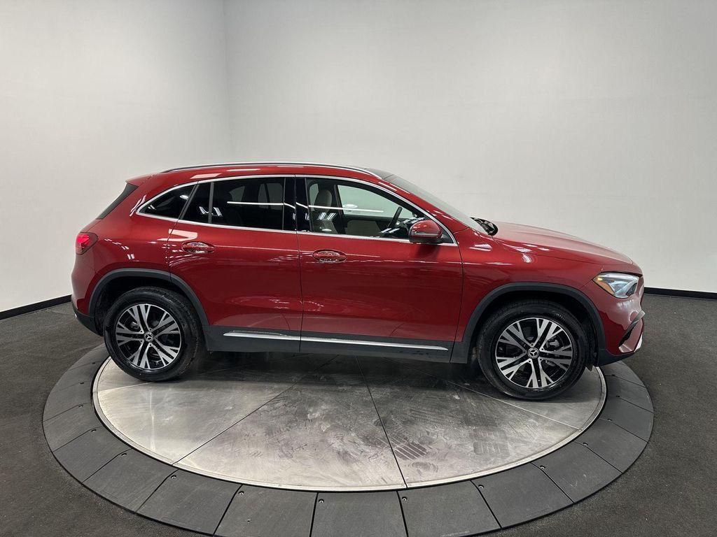 used 2026 Mercedes-Benz GLA 250 car, priced at $42,900